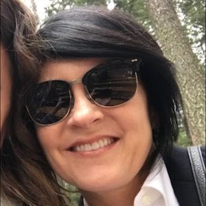 Meet your Posher, Crystal